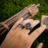 Vegvísir Viking Compass Ring – Norse Protection Talisman - Night Works